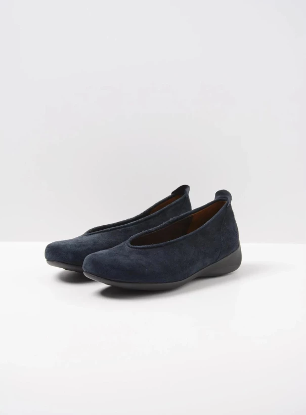 wolky instappers 00359 ballet 40800 donkerblauw suede front