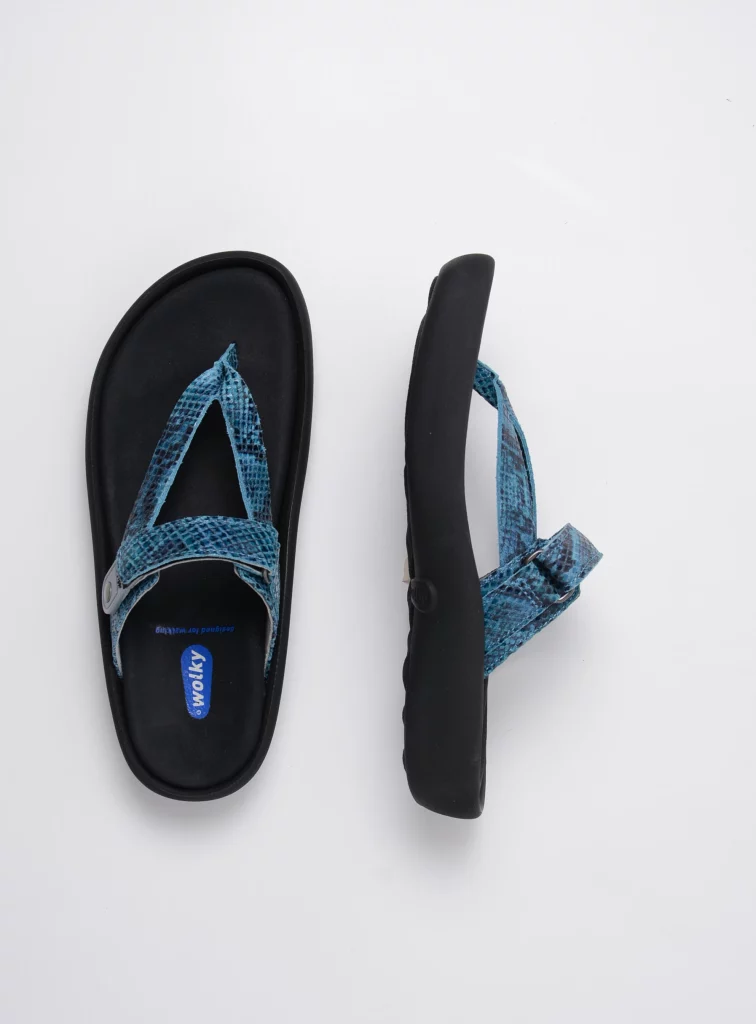 wolky slippers 00821 peace 98760 turquoise snake print leer top