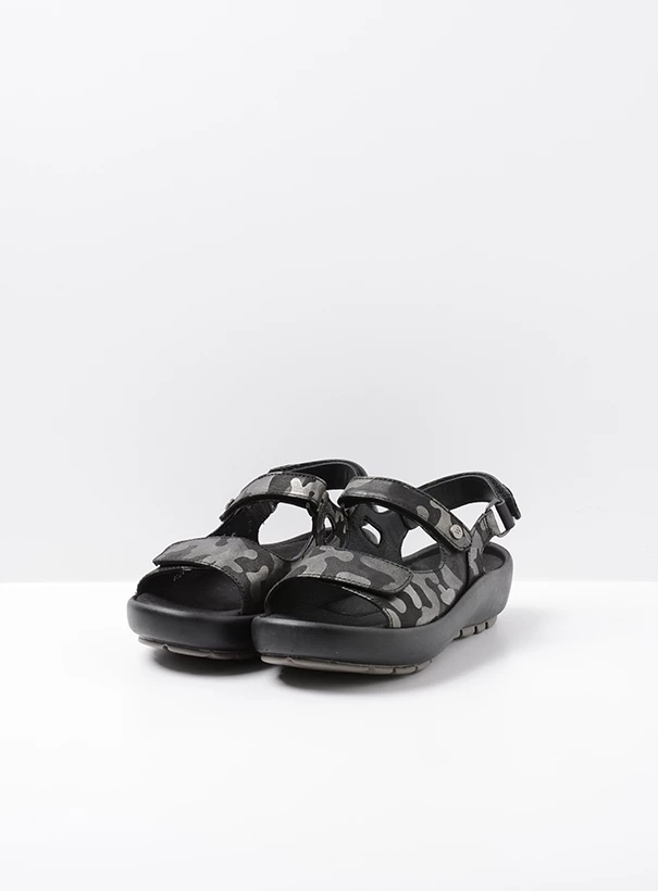 wolky sandalen 03333 barsilia 14000 zwart camouflage nubuck front