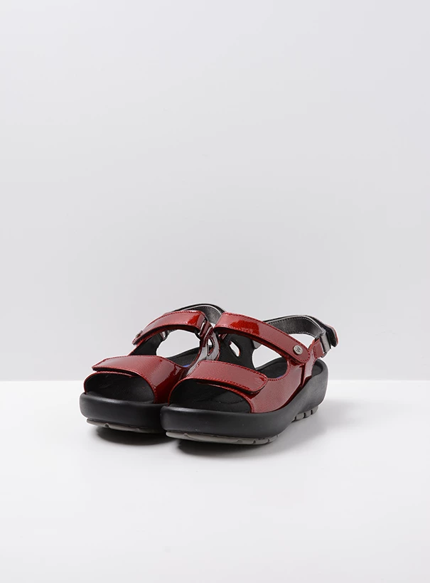 wolky sandalen 03333 brasilia 60500 rood lakleer front