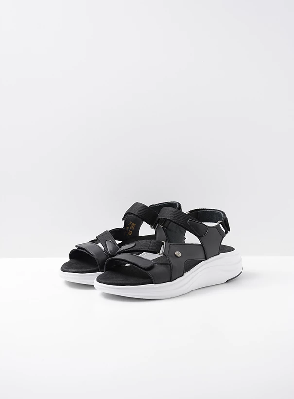 wolky sandalen 05650 cirro 30010 zwart wit leer front