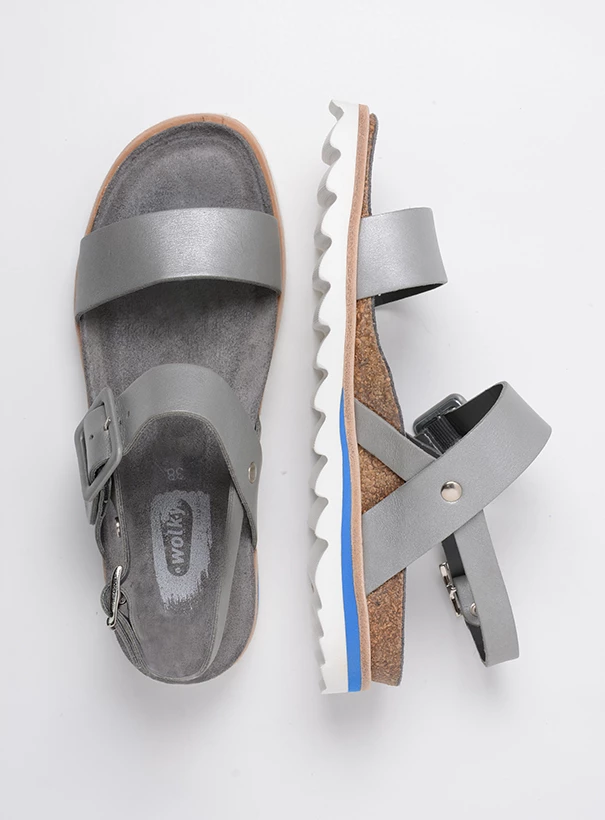 Inwoner Uitlijnen vermoeidheid Koop jouw Wolky Minori - zilvergrijs leer schoenen online